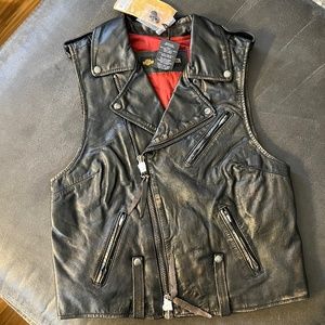 Womens Medium Harley-Davidson Swingarm Leather Vest 98035-18VW
